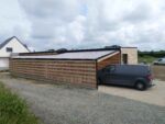 Carport en polycarbonate et douglas apparent